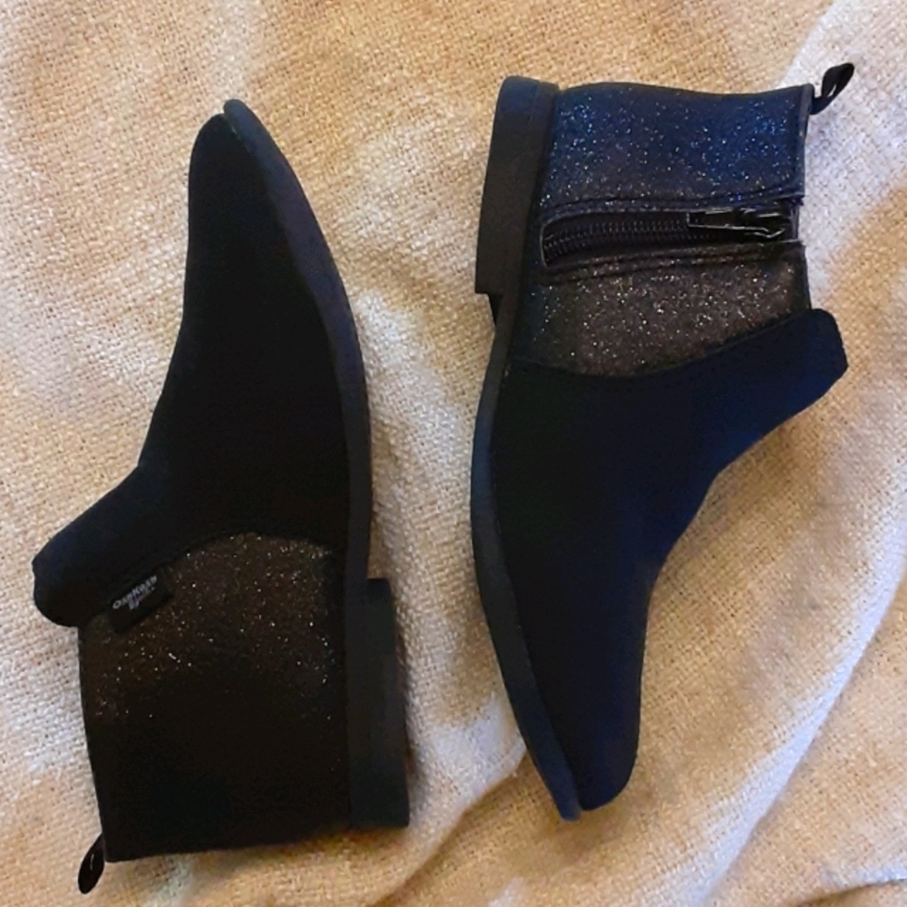 OshKosh B'gosh Chelsey Black Sparkly Booties 13